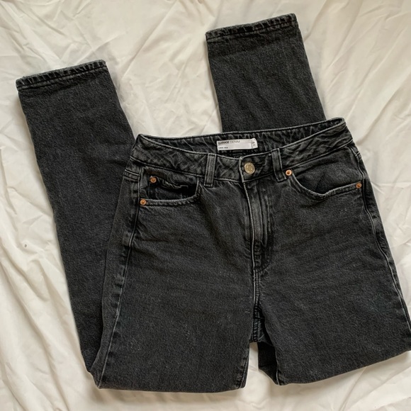 Garage Faded Black High Rise Mom Jeans, size 25 - Picture 4 of 7